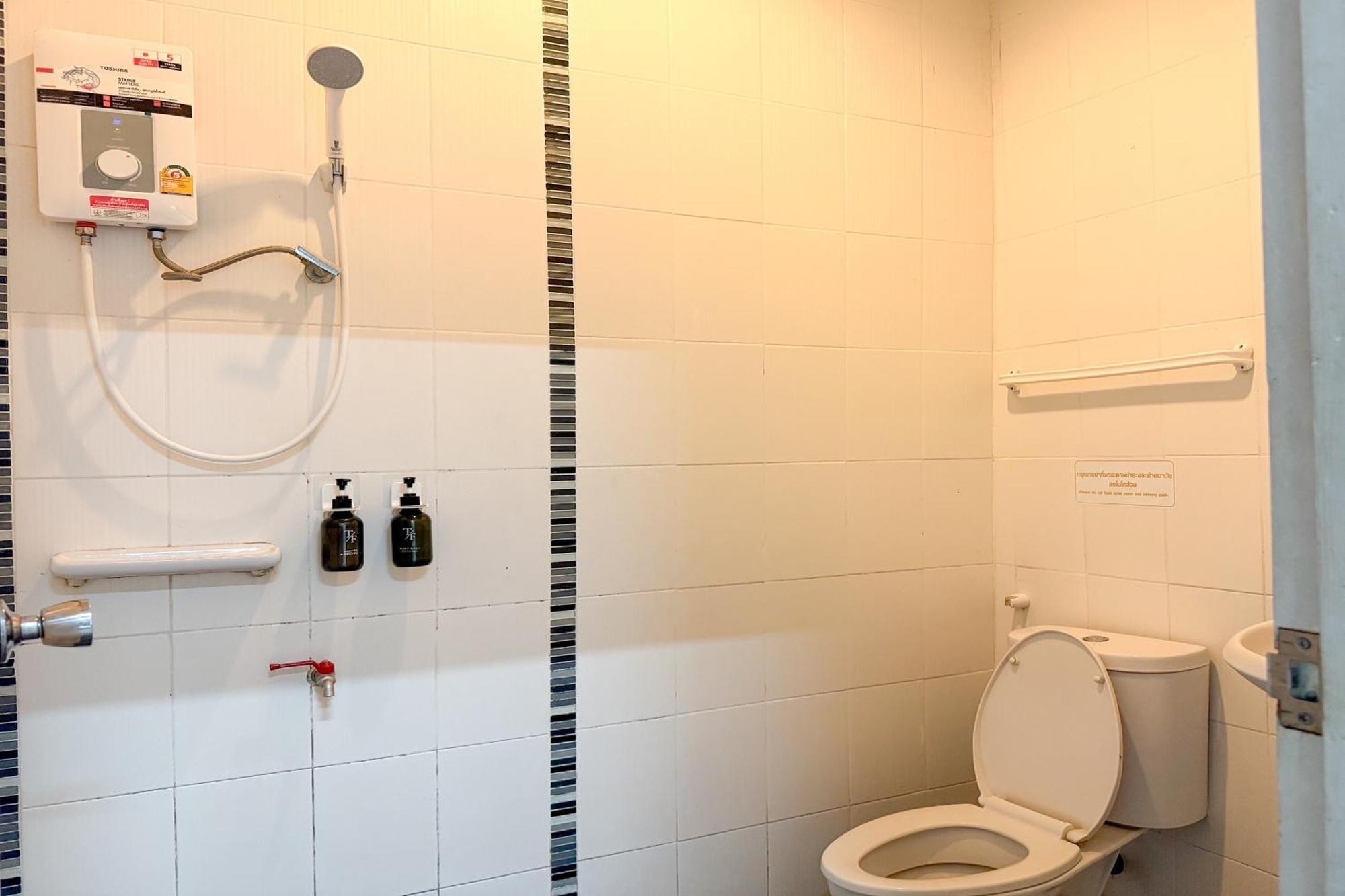 Tf Apartment Chiang Mai Exterior foto